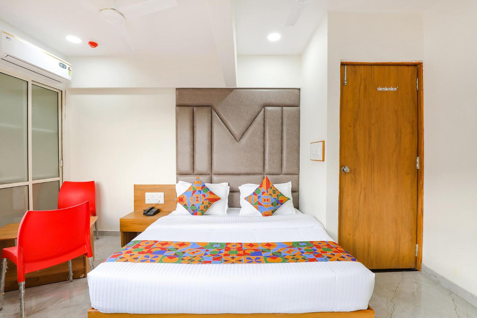 Fabhotel Crystal I - Gandhinagar Esterno foto